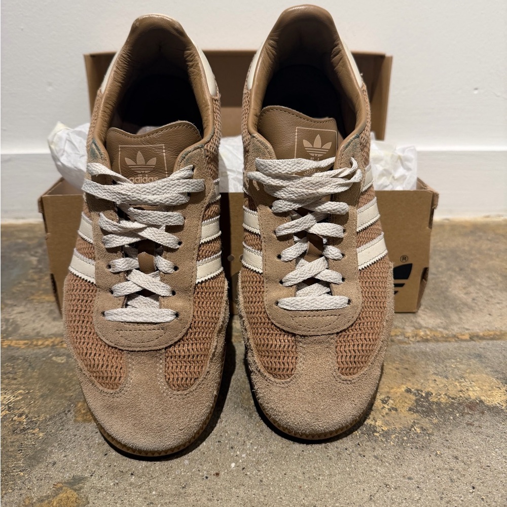 Adidas Men's Brown and Cream Sneakers